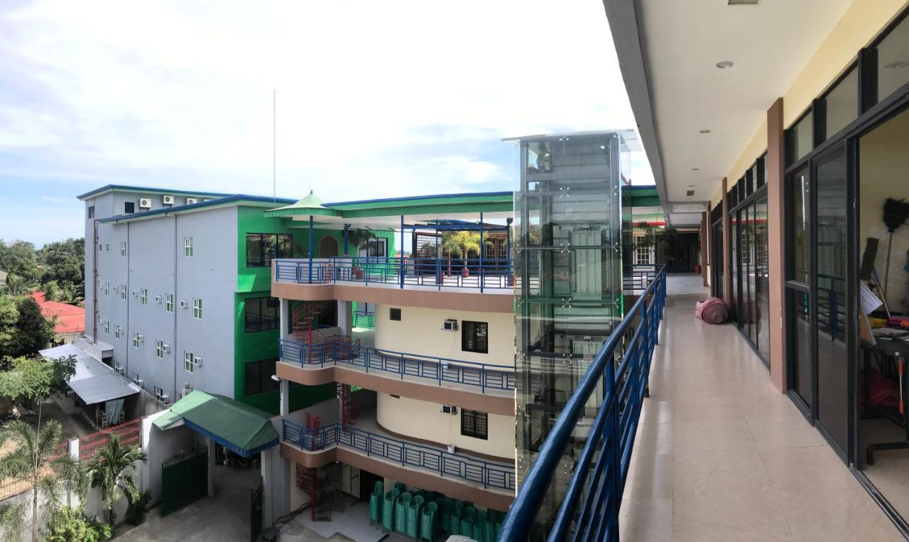โรงแรมเซาท์วิว Dumaguete City ภายนอก รูปภาพ